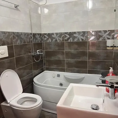 Priam Beach Apartment *