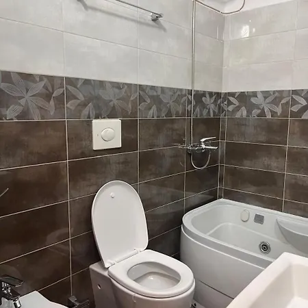 Priam Beach Apartment Durres